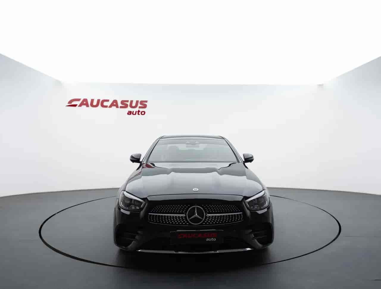 MERCEDES-BENZ E-Class - 2