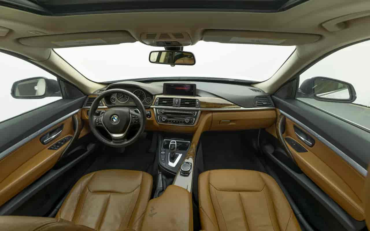 BMW 328i - 6