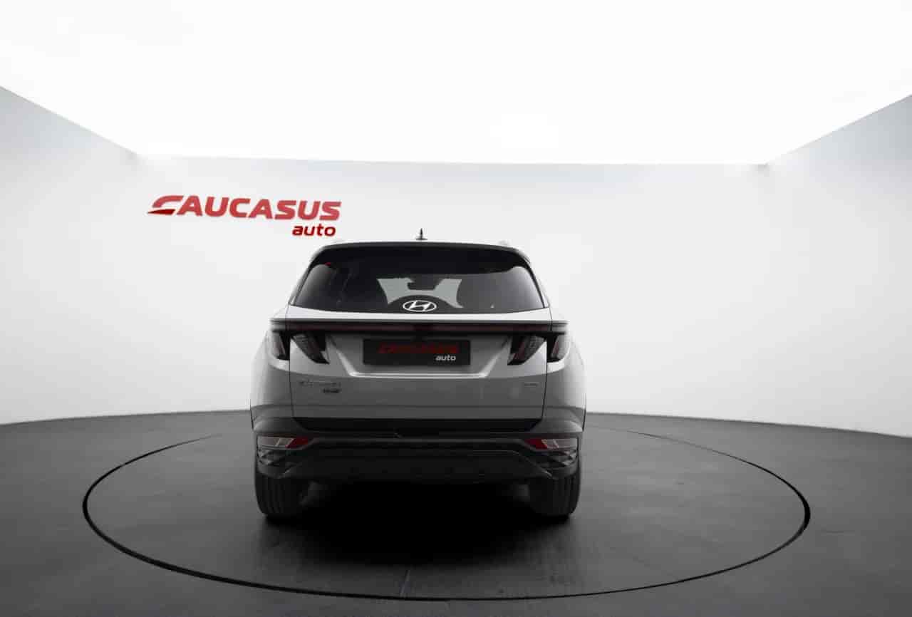 HYUNDAI Tucson - 5