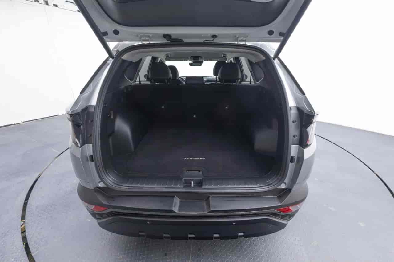 HYUNDAI Tucson - 7