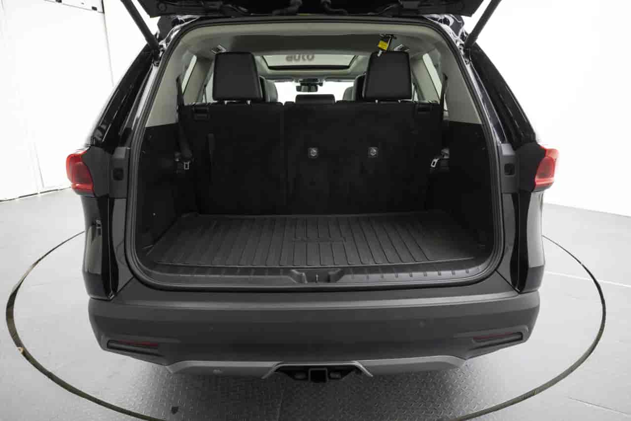 TOYOTA Grand Highlander - 8