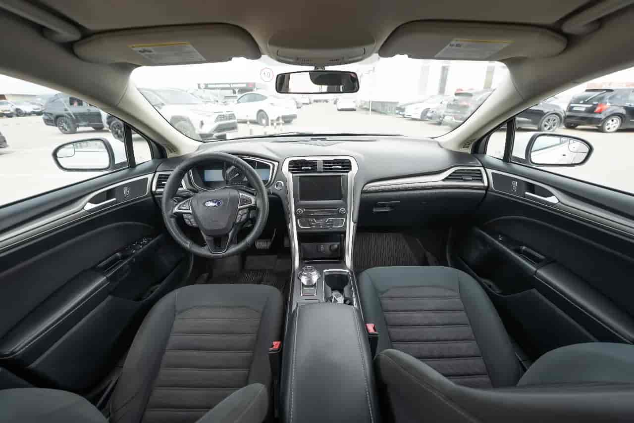 FORD Fusion - 9