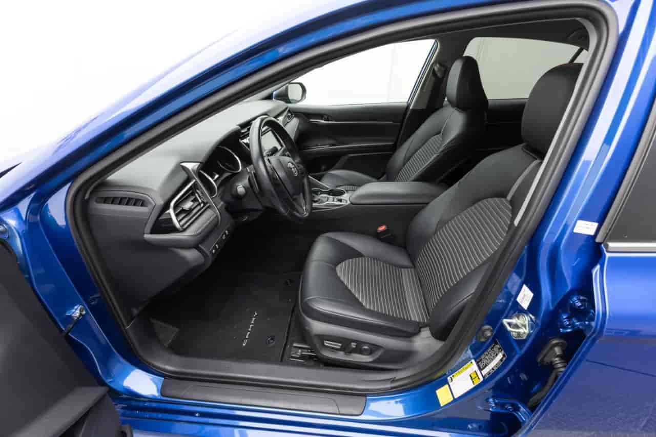 TOYOTA Camry - 9