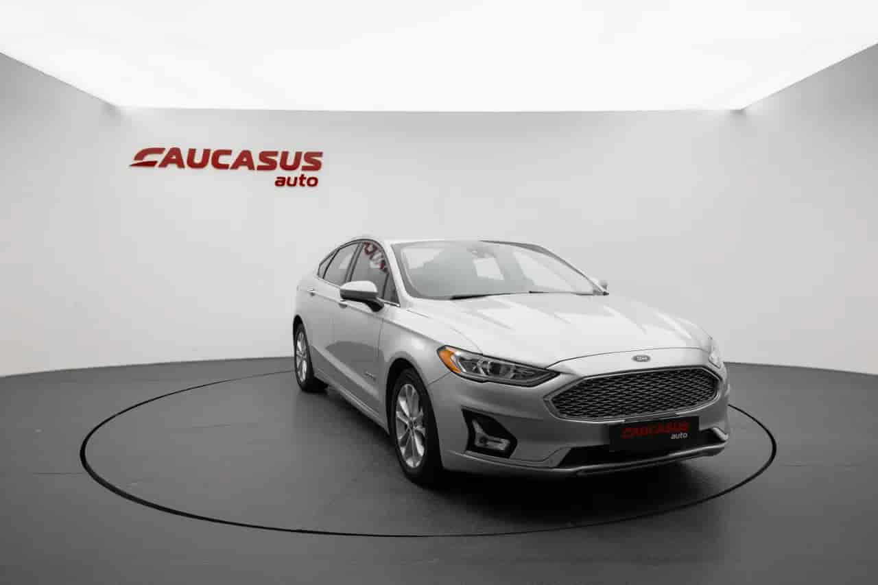 FORD Fusion - 3