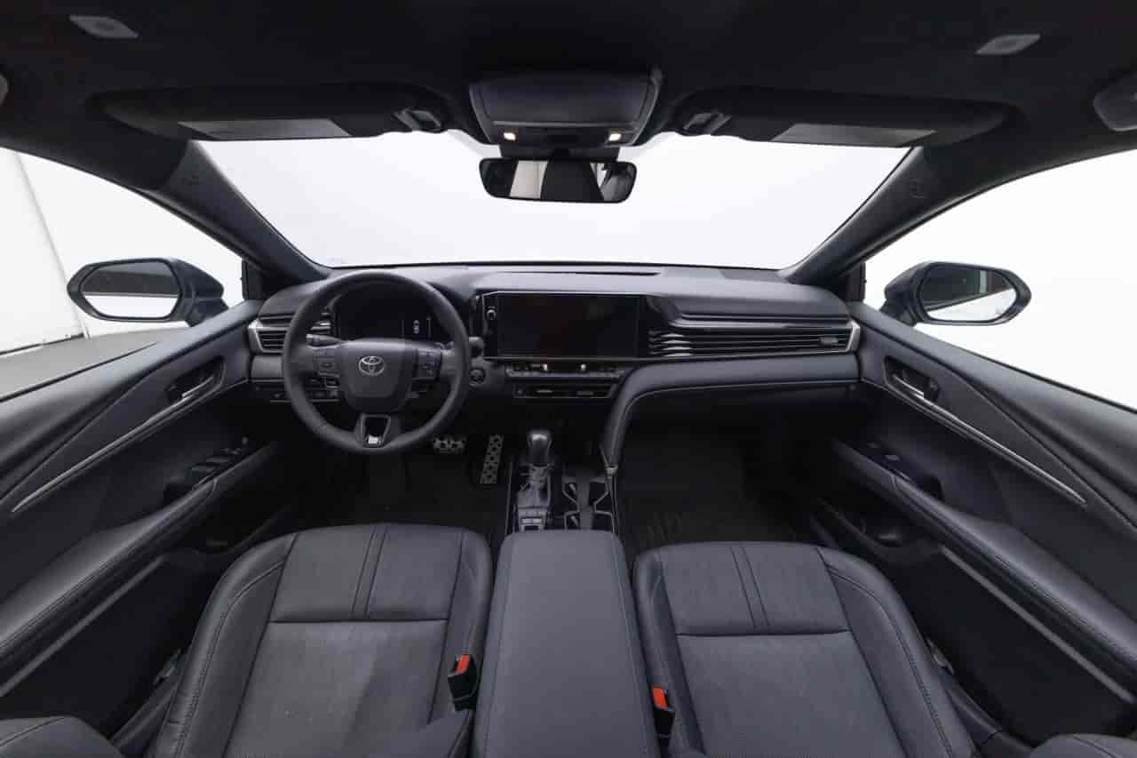 TOYOTA Camry - 9