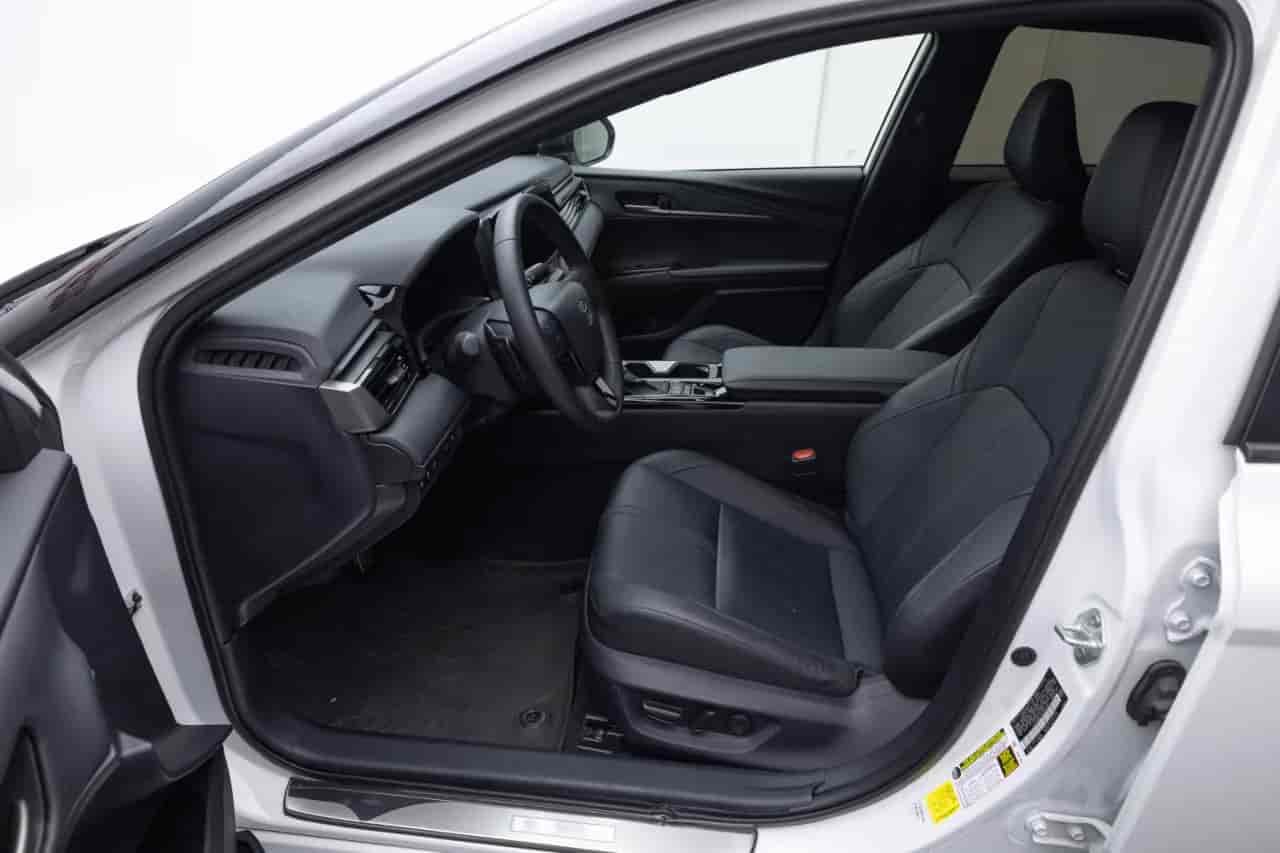 TOYOTA Camry - 10