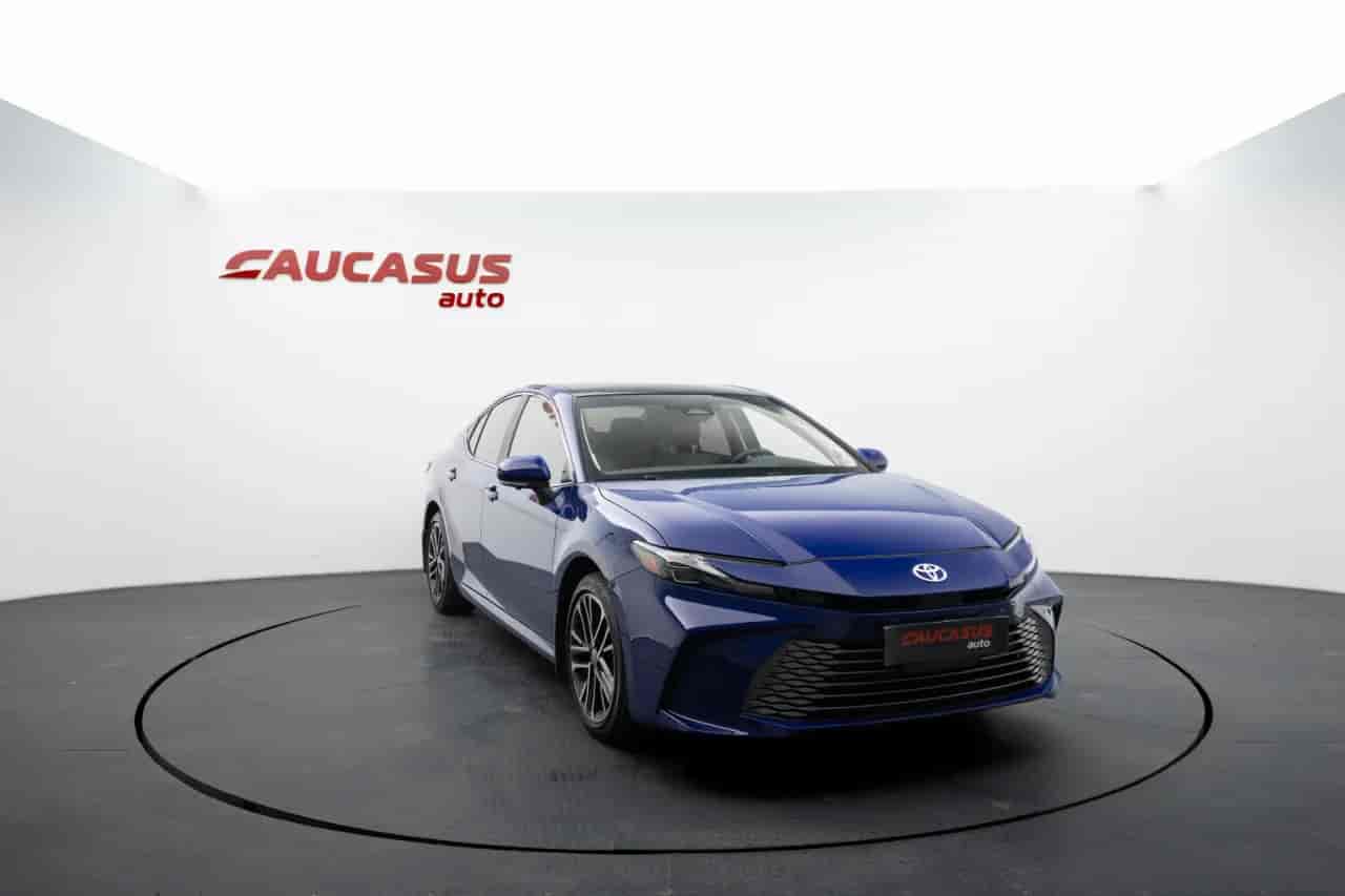 TOYOTA Camry - 3