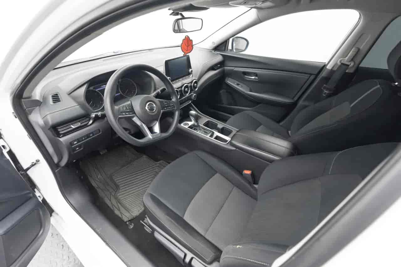 NISSAN Sentra - 10