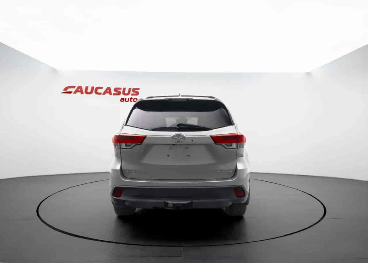 TOYOTA Highlander - 5