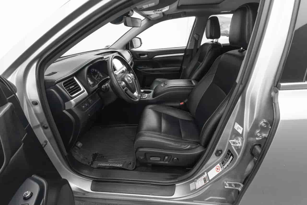 TOYOTA Highlander - 10