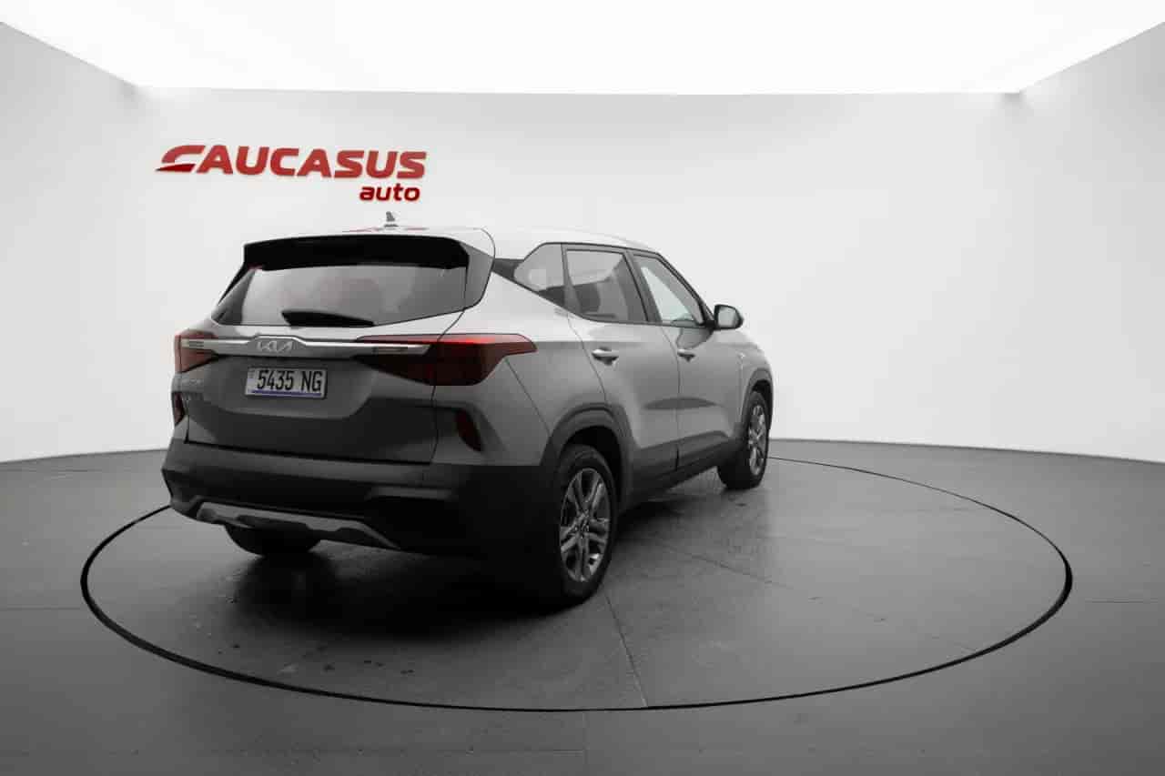 KIA Seltos - 4