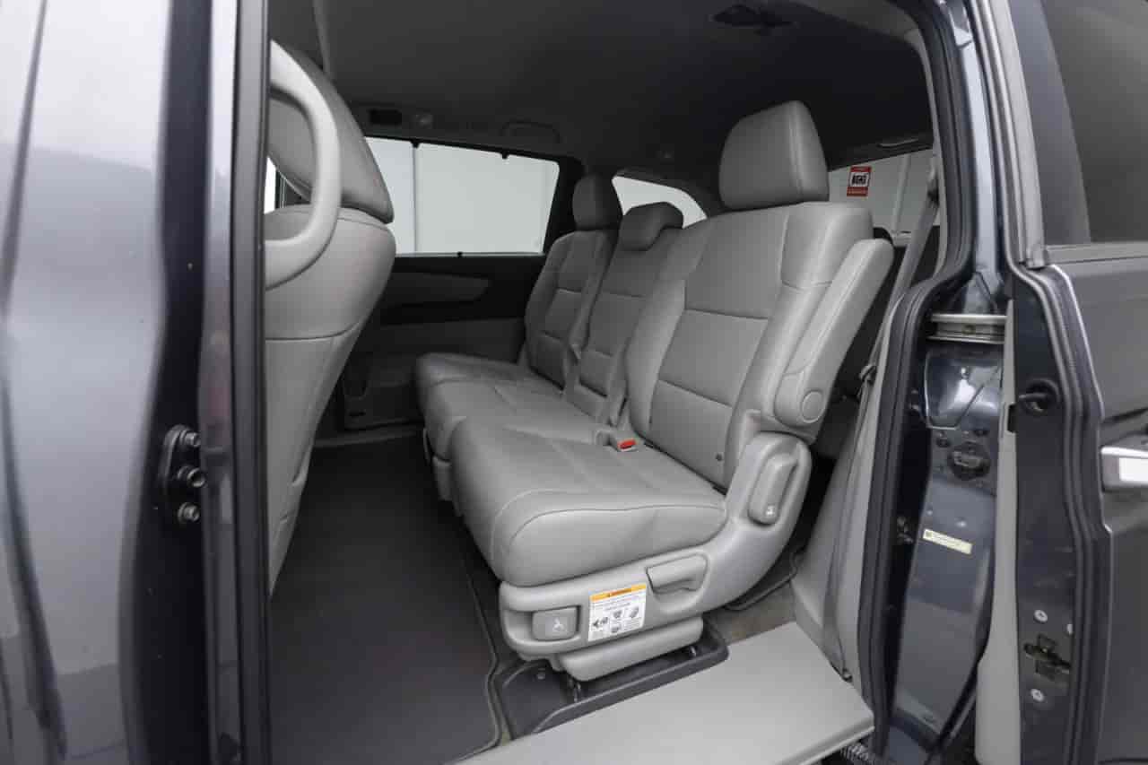 HONDA Odyssey - 10