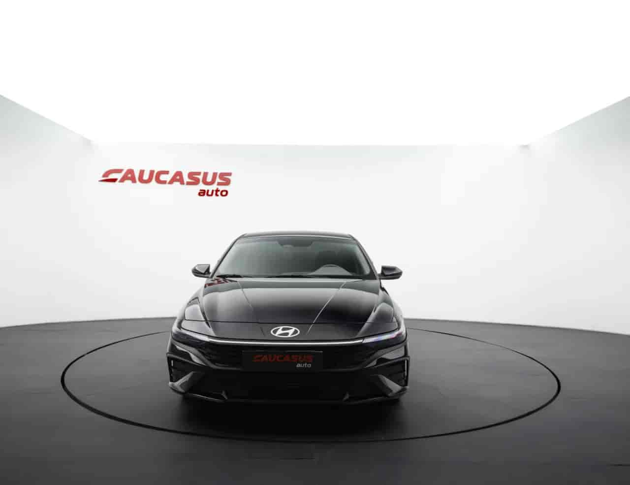 HYUNDAI Elantra - 2