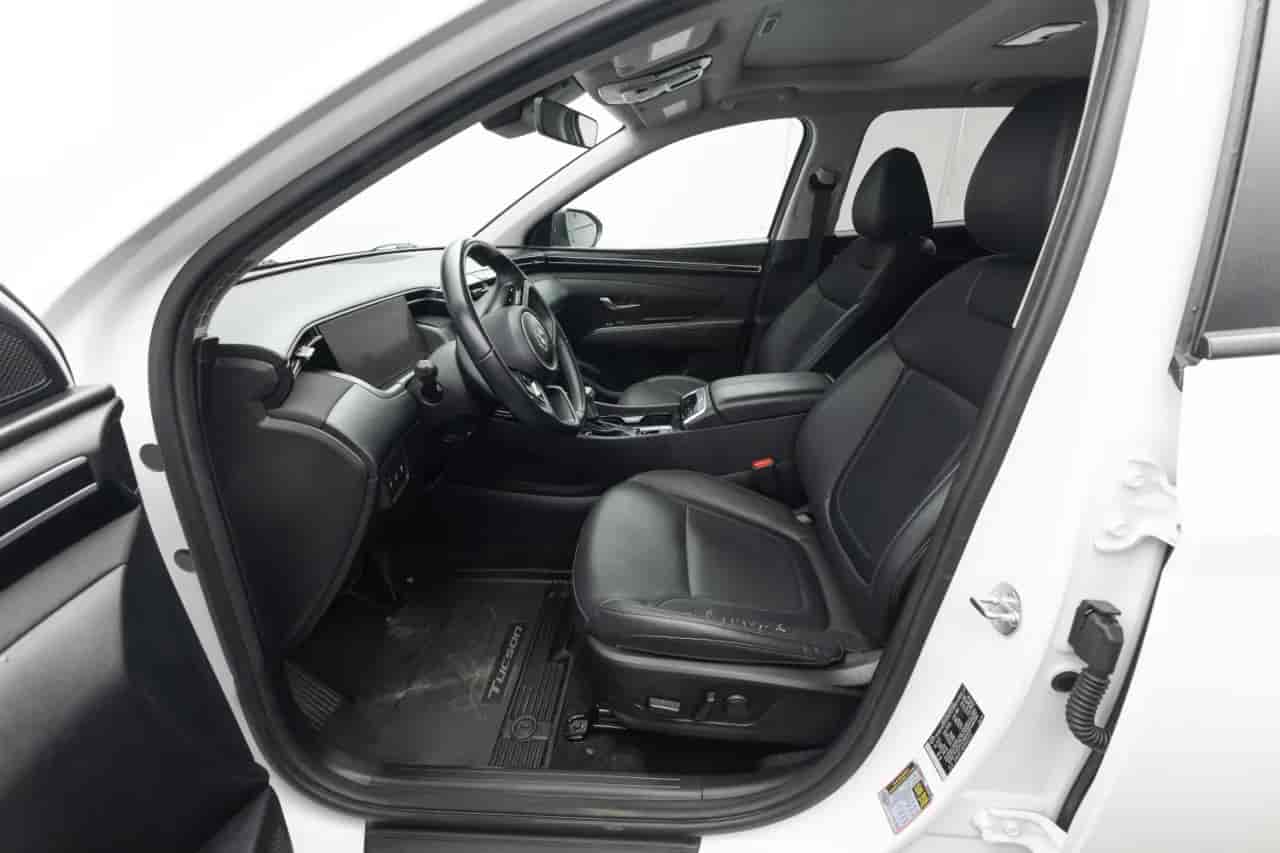 HYUNDAI Tucson - 10