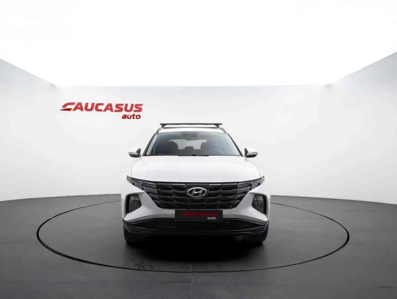 HYUNDAI Tucson - 2