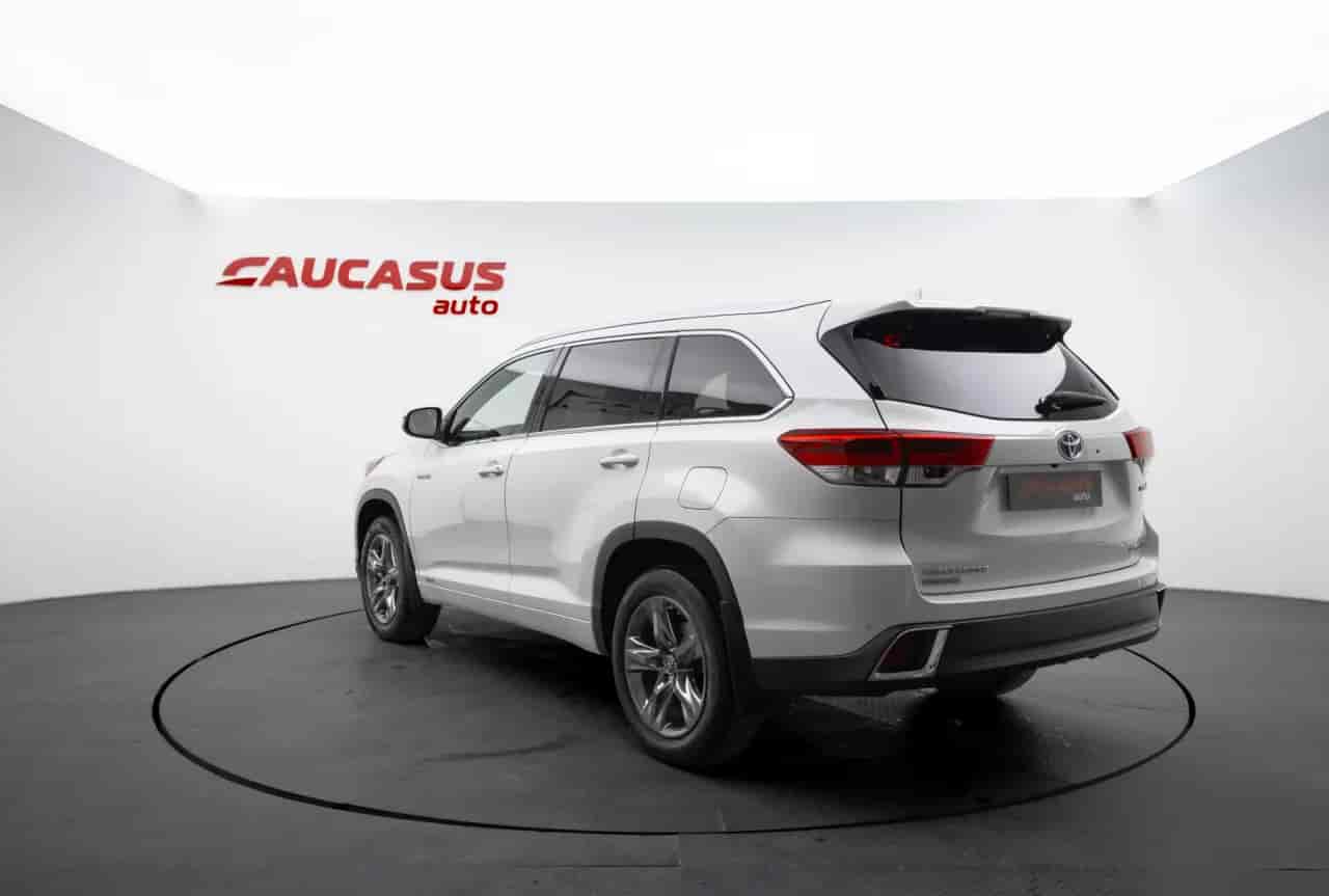 TOYOTA Highlander - 6