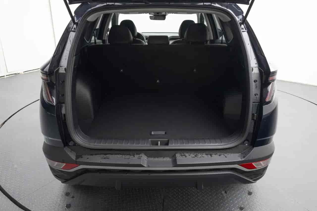 HYUNDAI Tucson - 7