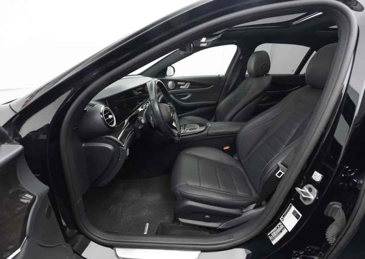 MERCEDES-BENZ E-Class - 10