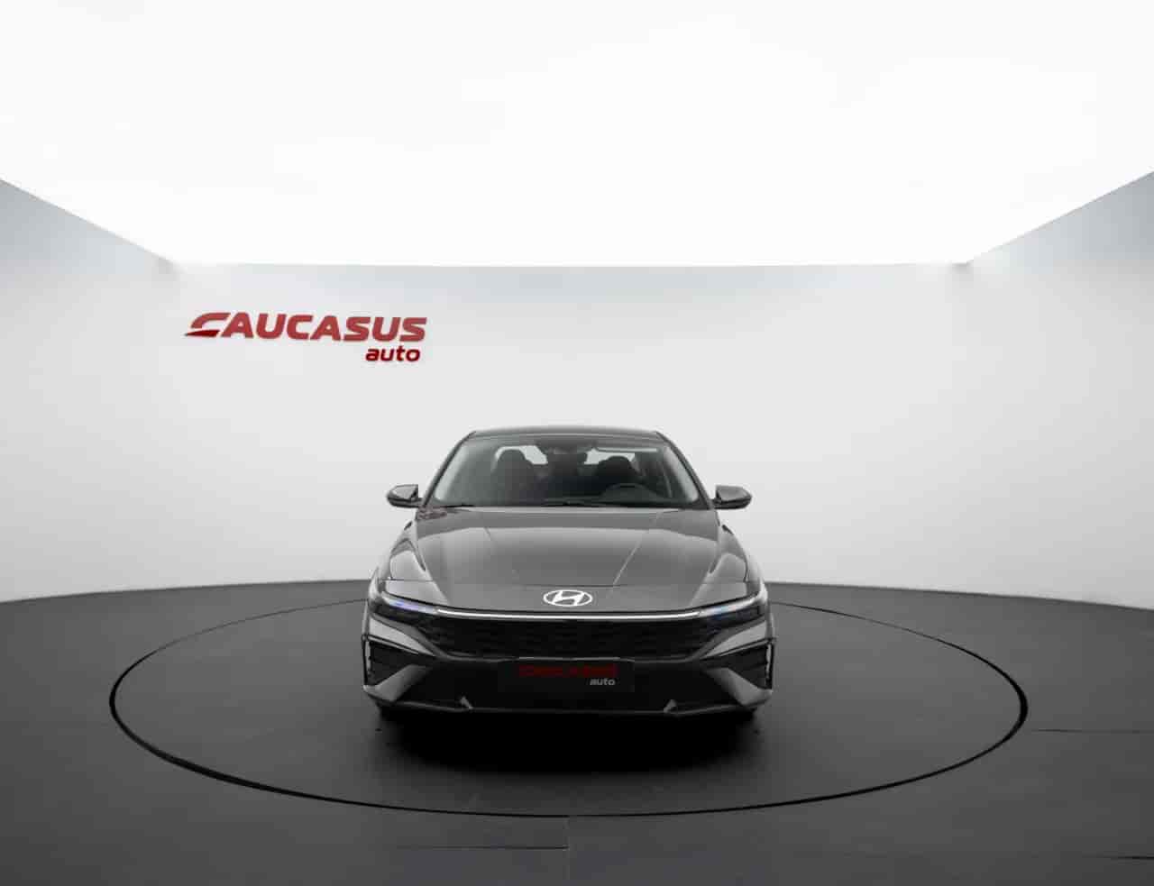 HYUNDAI Elantra - 2