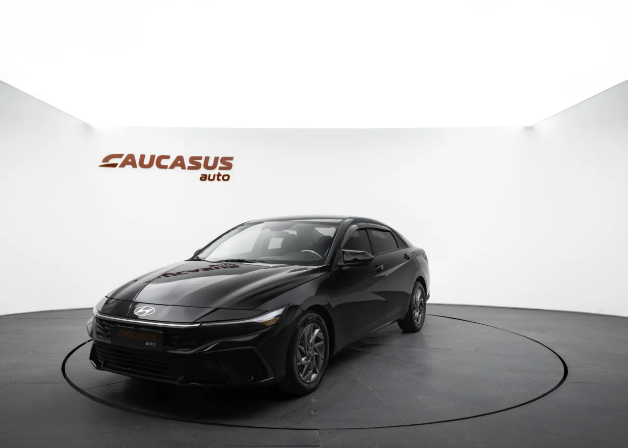 2024 HYUNDAI Elantra