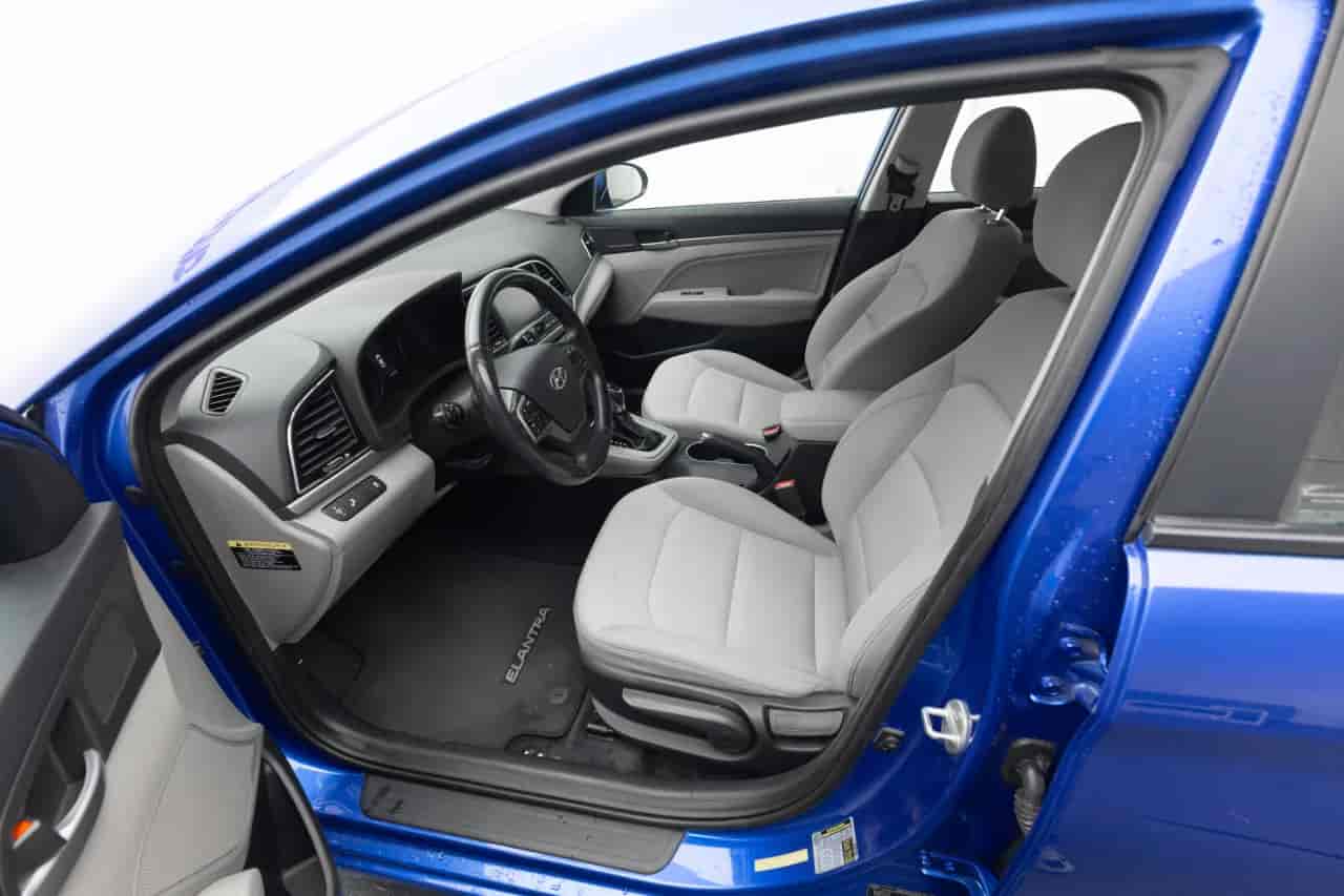 HYUNDAI Elantra - 8