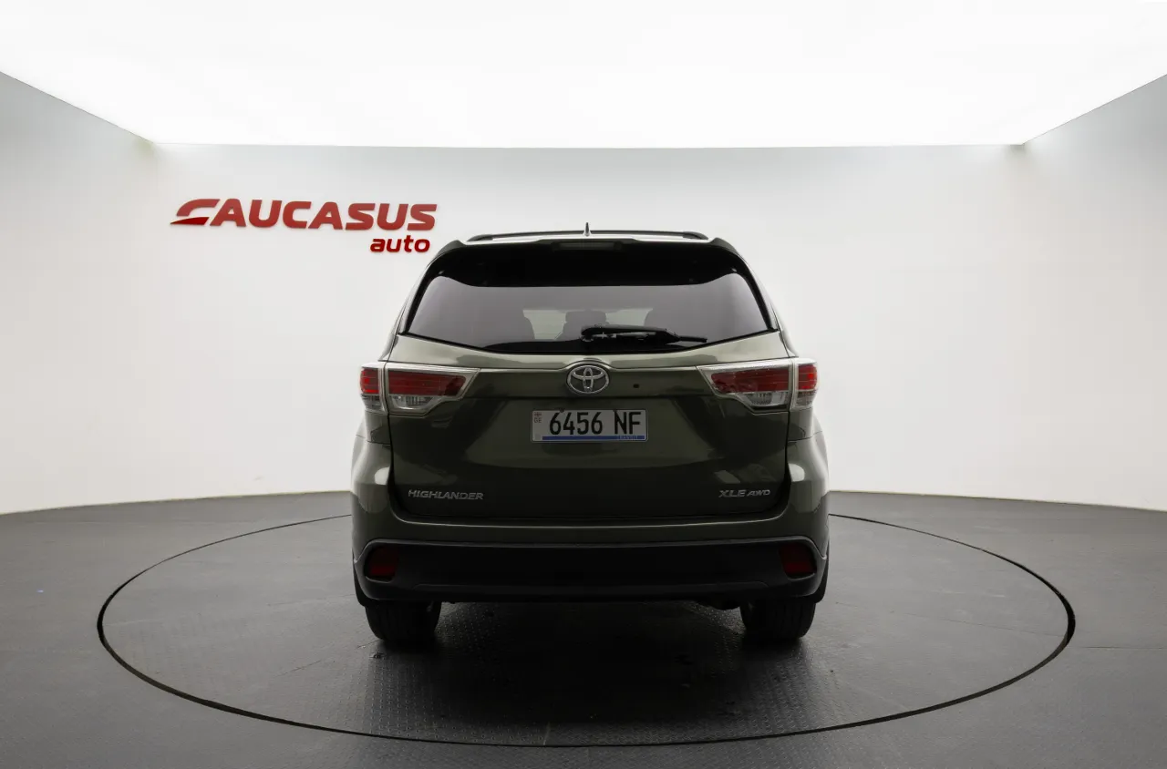 TOYOTA Highlander - 5