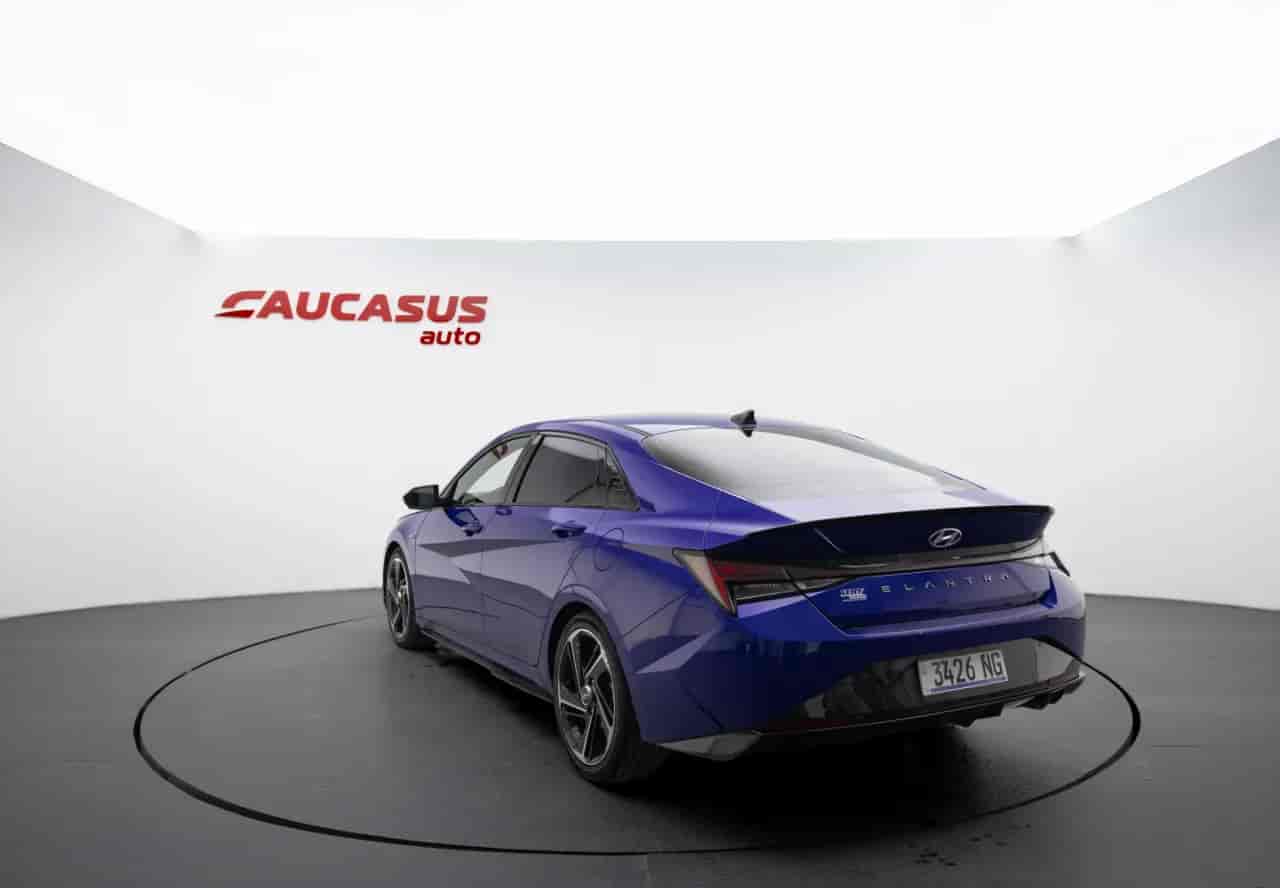 HYUNDAI Elantra - 6