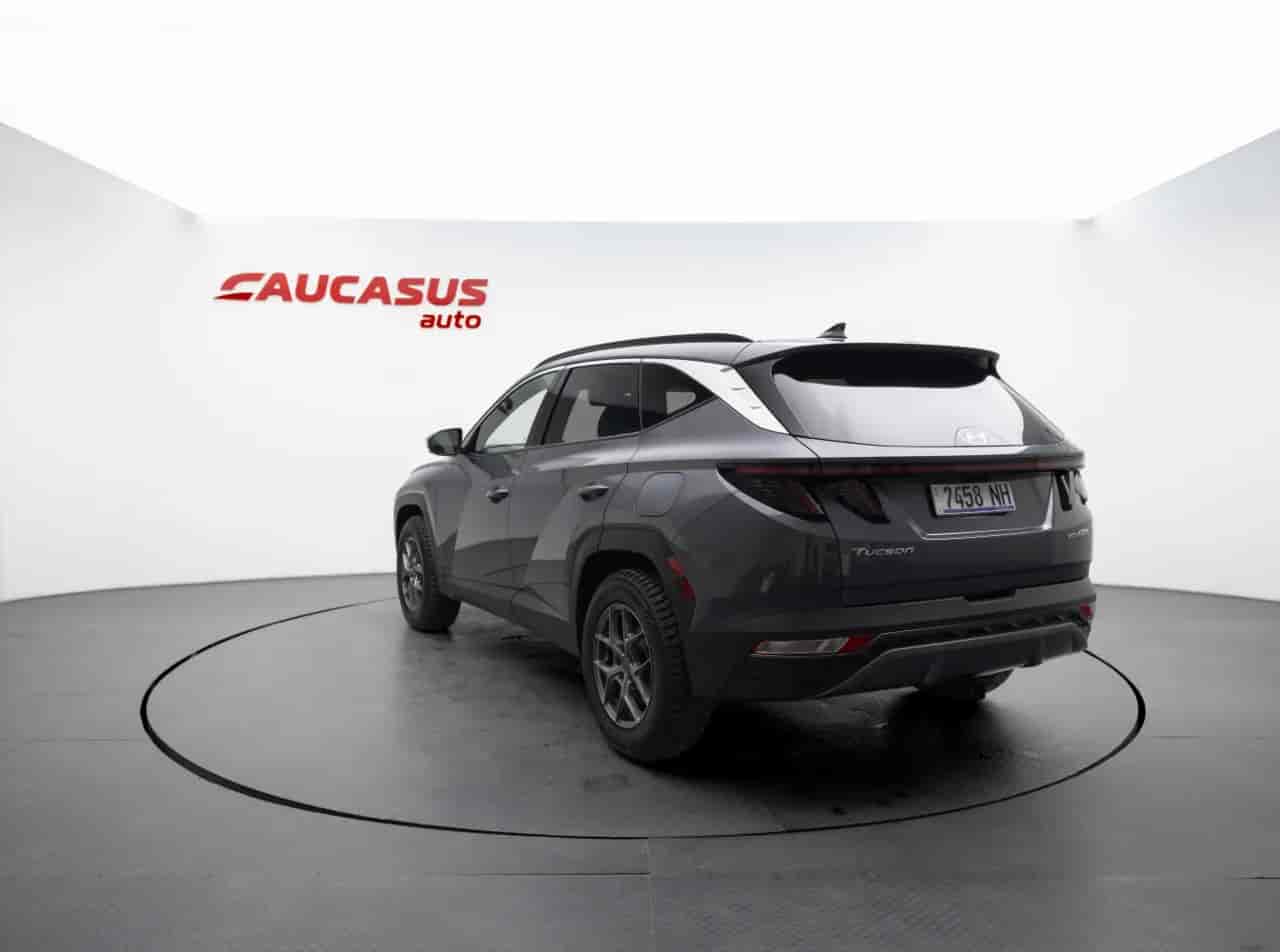 HYUNDAI Tucson - 6