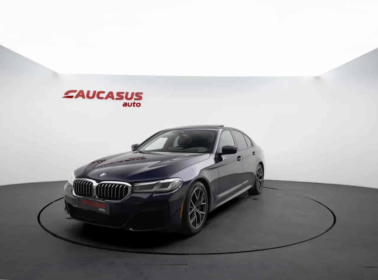 BMW 5-Series - 1