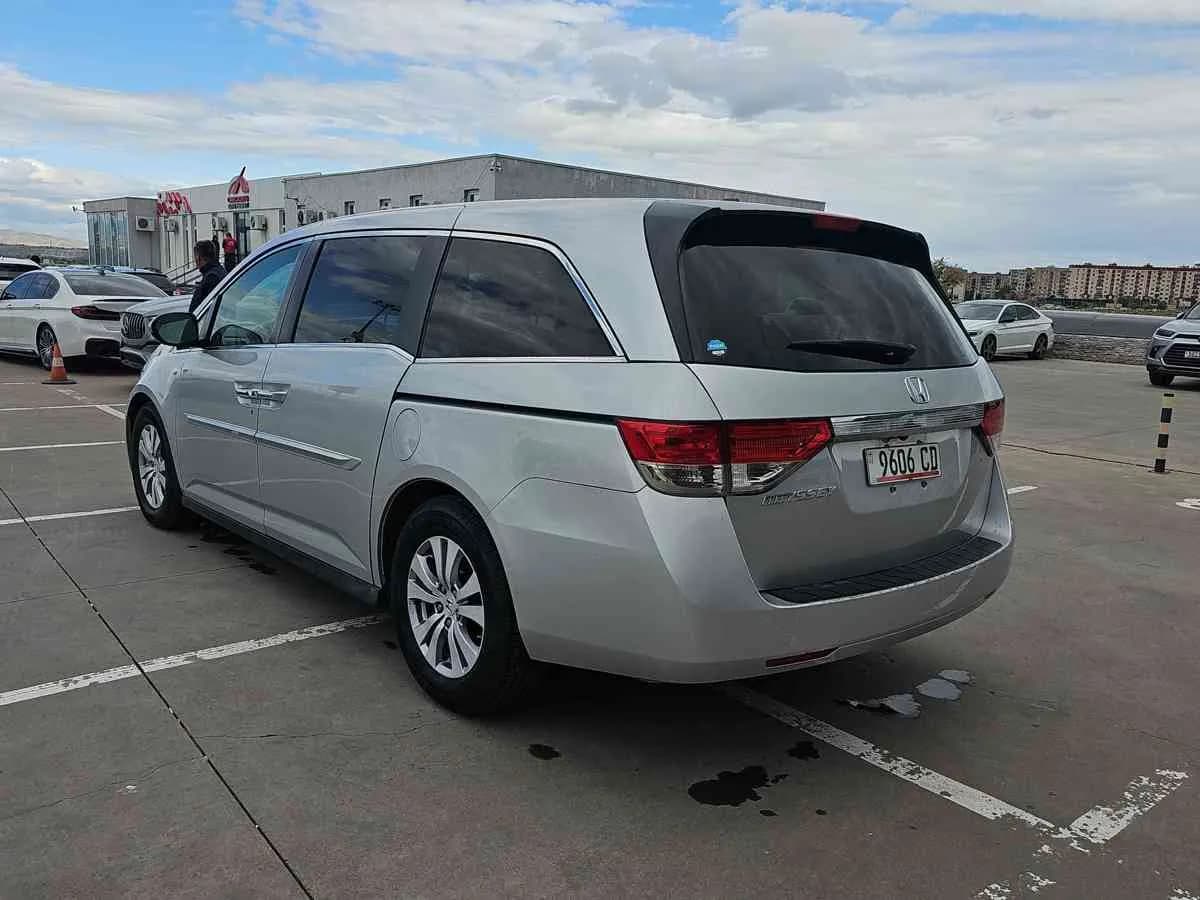 HONDA Odyssey - 6