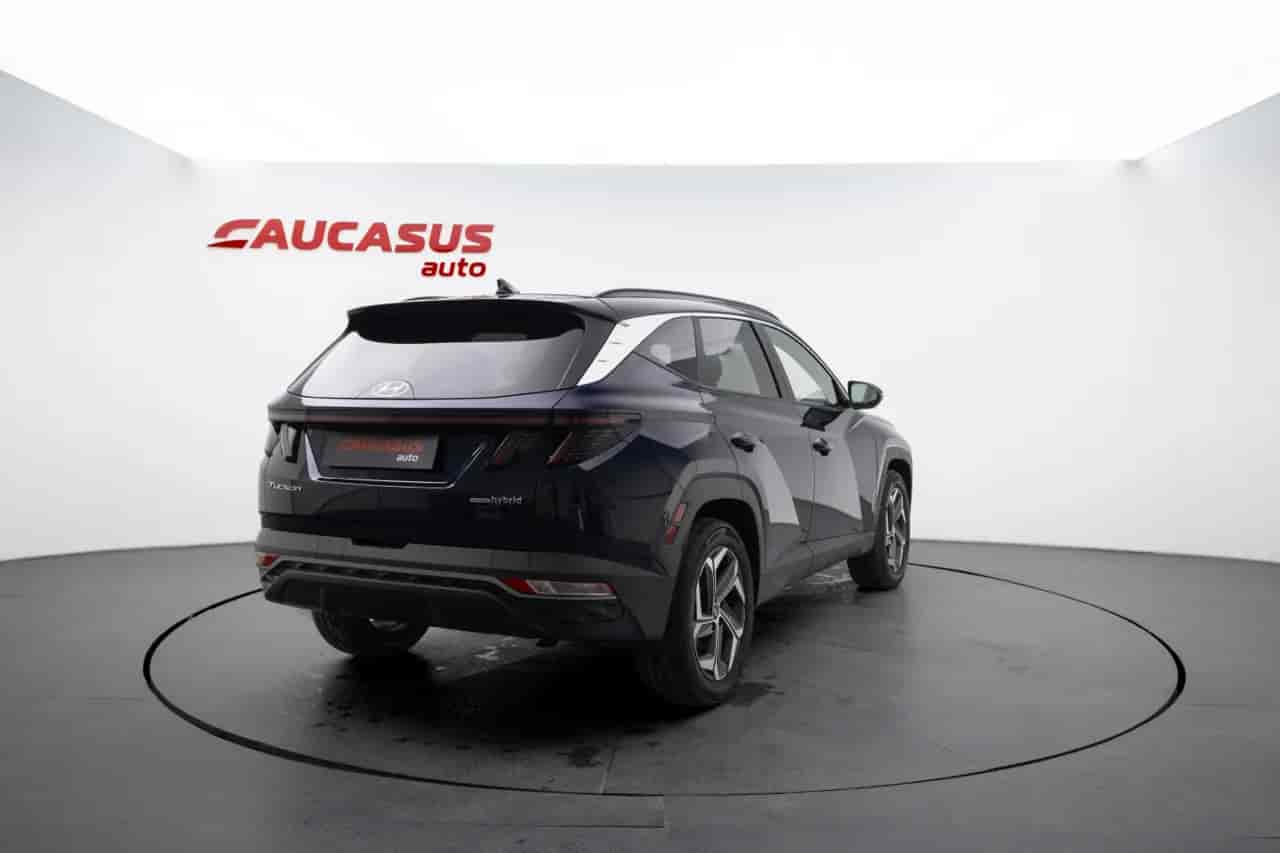 HYUNDAI Tucson - 4