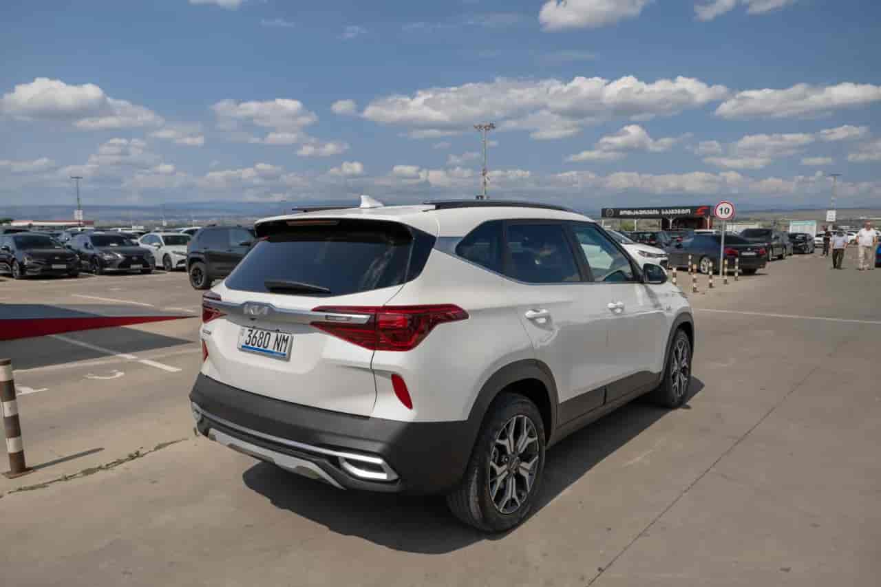 KIA Seltos - 4