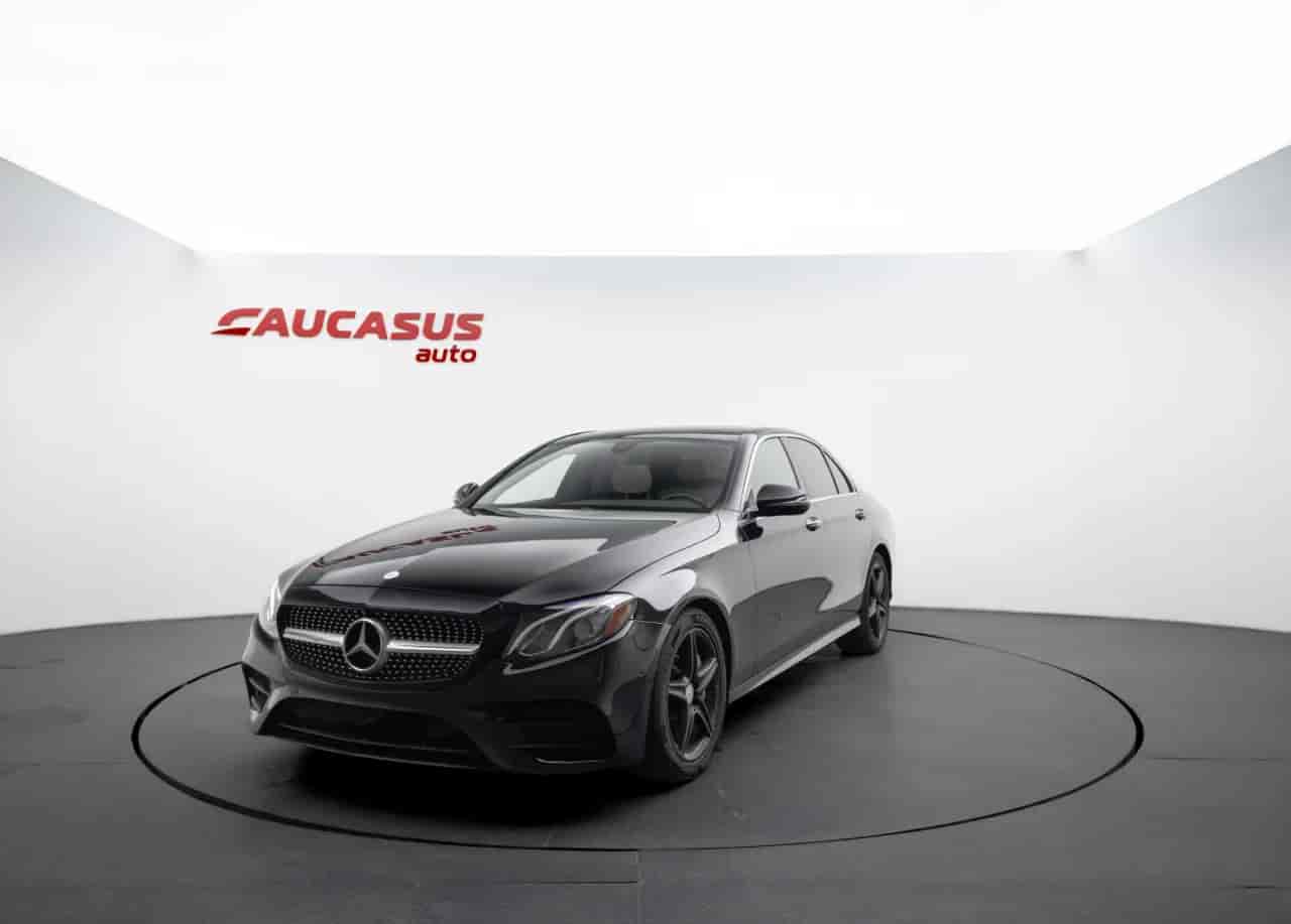 MERCEDES-BENZ E-Class - 1