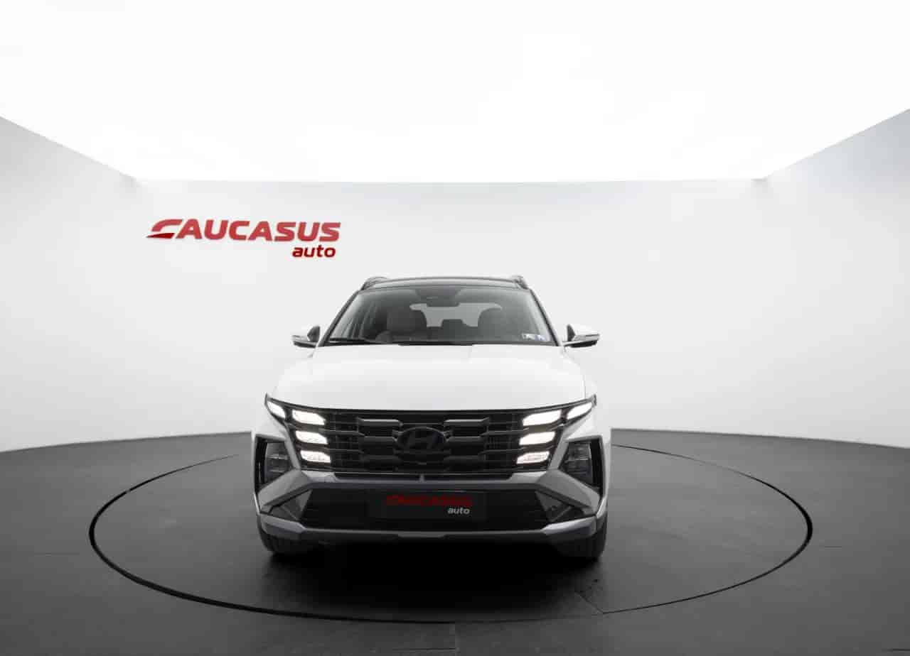 HYUNDAI Tucson - 2