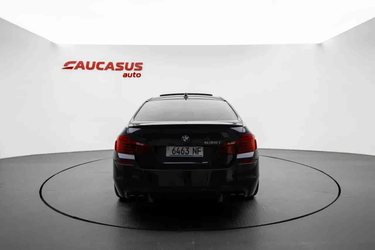 BMW 5-Series - 5