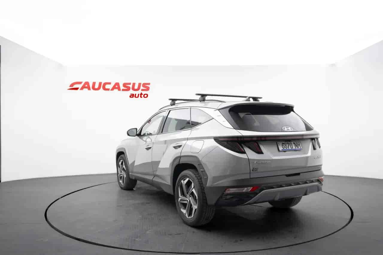 HYUNDAI Tucson - 6
