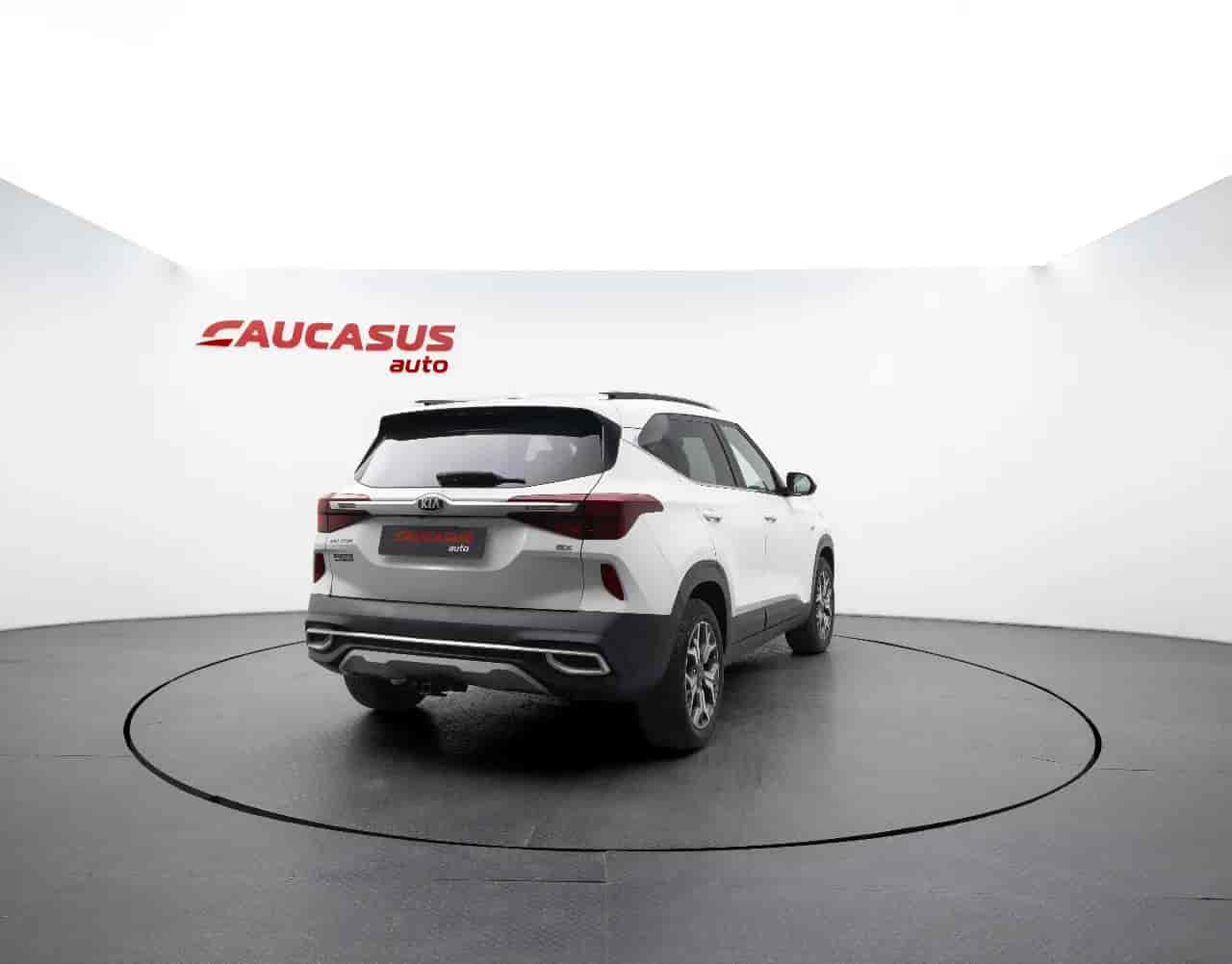 KIA Seltos - 4